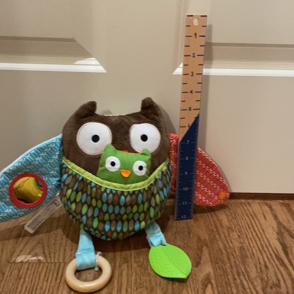 Set of 3, Skip Hop, Mamas and Papas baby soft toys - Picture 2 of 4